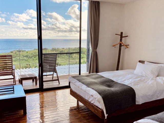 石垣島　ホテル　民宿